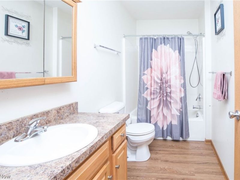 2343 18th Street SW, Akron, OH 44314 Photo 3