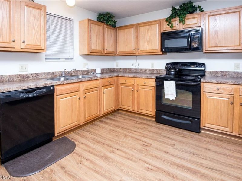 2343 18th Street SW, Akron, OH 44314 Photo 4