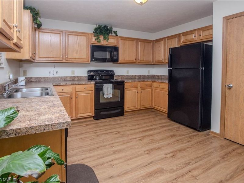 2343 18th Street SW, Akron, OH 44314 Photo 5