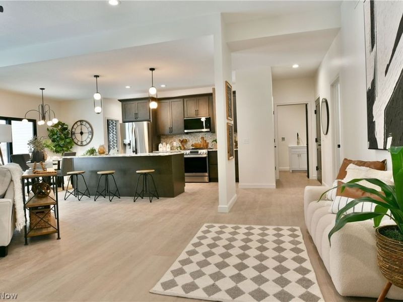 248 Robbies Run, Cortland, OH 44410 Photo 10