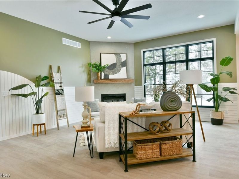 248 Robbies Run, Cortland, OH 44410 Photo 14