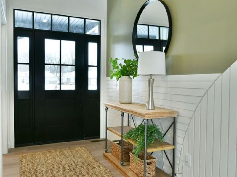 248 Robbies Run, Cortland, OH 44410 Photo 3