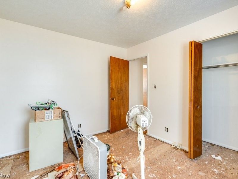 697 Ocean Avenue, Akron, OH 44310 Photo 11