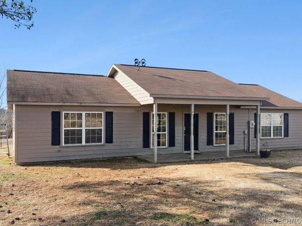 5452 S 369th West Avenue , Mannford, OK 74044