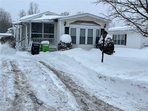 215 BRETT BRAE, Clinton, NY 13323