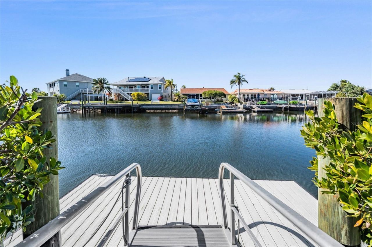 5001 Marlin Drive, New Port Richey, FL 34652 Photo