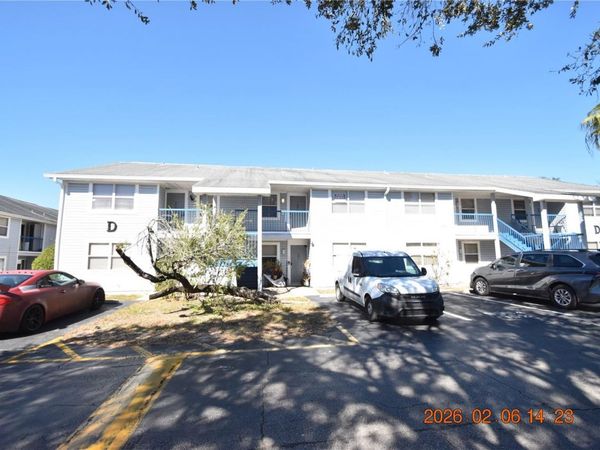 5052 TERRACE CLUB LANE, Unit 201, TAMPA, FL 33617