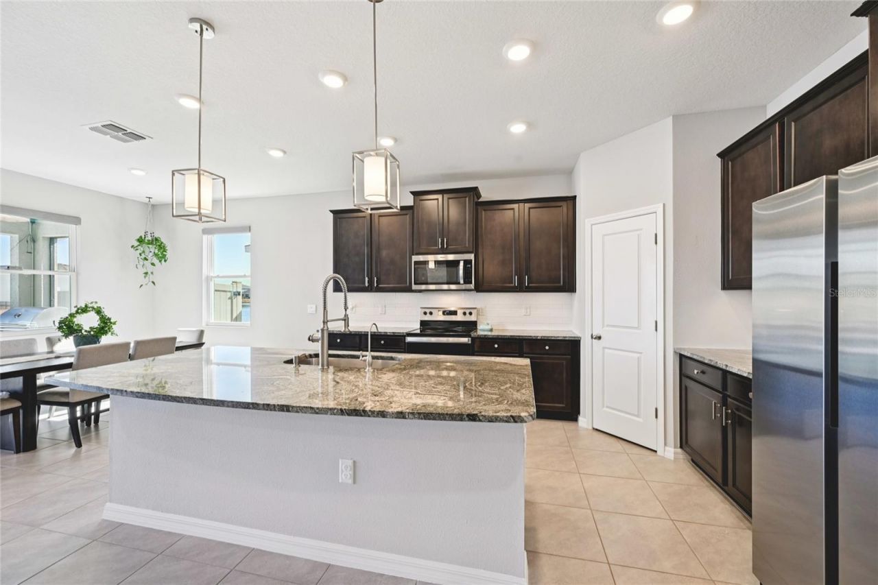 10516 Chippewa Drive, Parrish, FL 34219 Photo