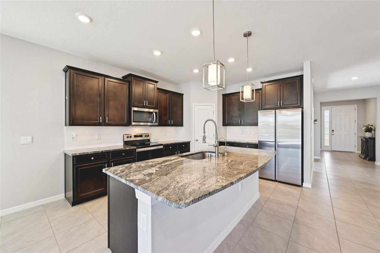 10516 Chippewa Drive, Parrish, FL 34219 Photo