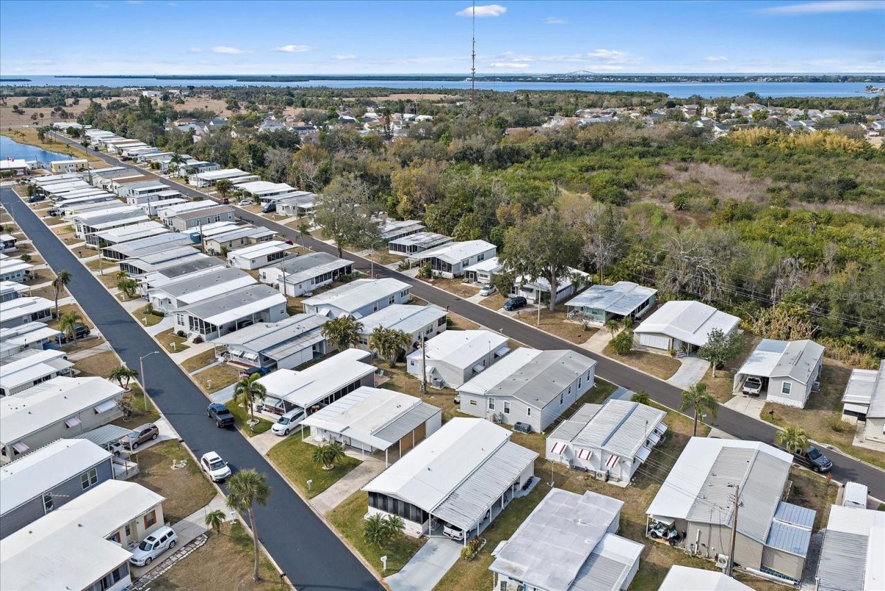 49 Leisure Way, Palmetto, FL 34221 Photo