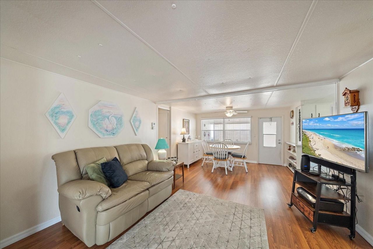 49 Leisure Way, Palmetto, FL 34221 Photo