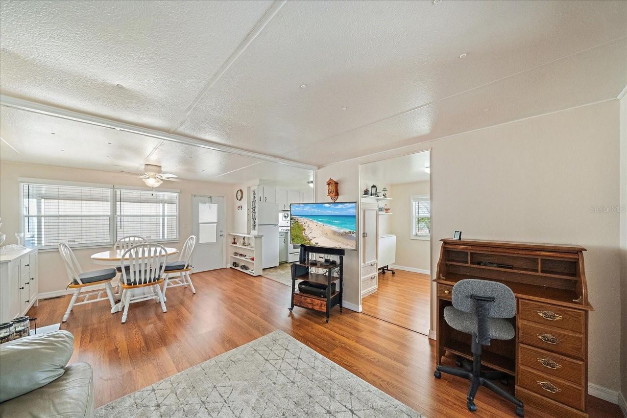 49 Leisure Way, Palmetto, FL 34221 Photo