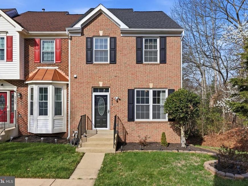 9915 Quiet Brook Lane, Clinton, MD 20735 Main Photo