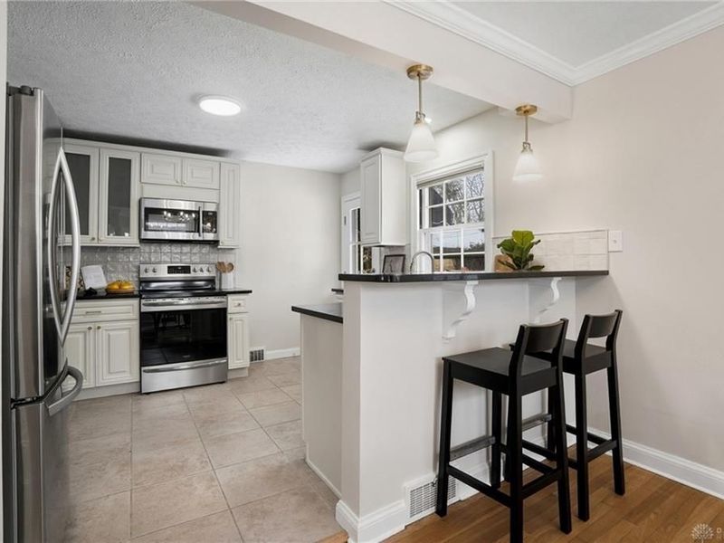 726 Acorn Drive, Oakwood, OH 45419 Photo 10