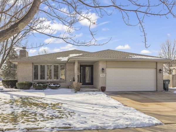 1956 Cornell Drive, New Lenox, IL 60451
