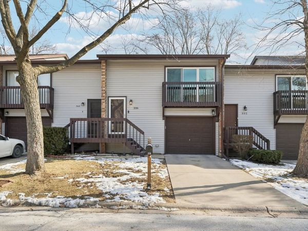 336 Ozark Drive, Bolingbrook, IL 60440