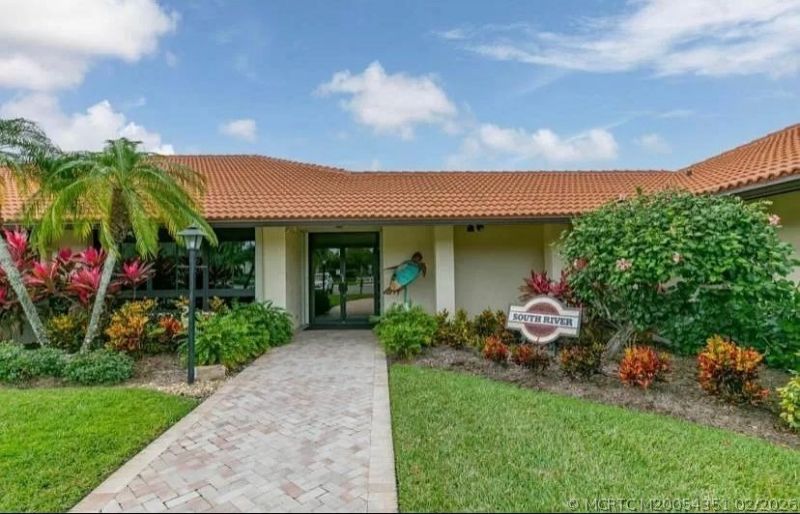 330 SW South River Drive, Unit 201, Stuart, FL 34997 Photo
