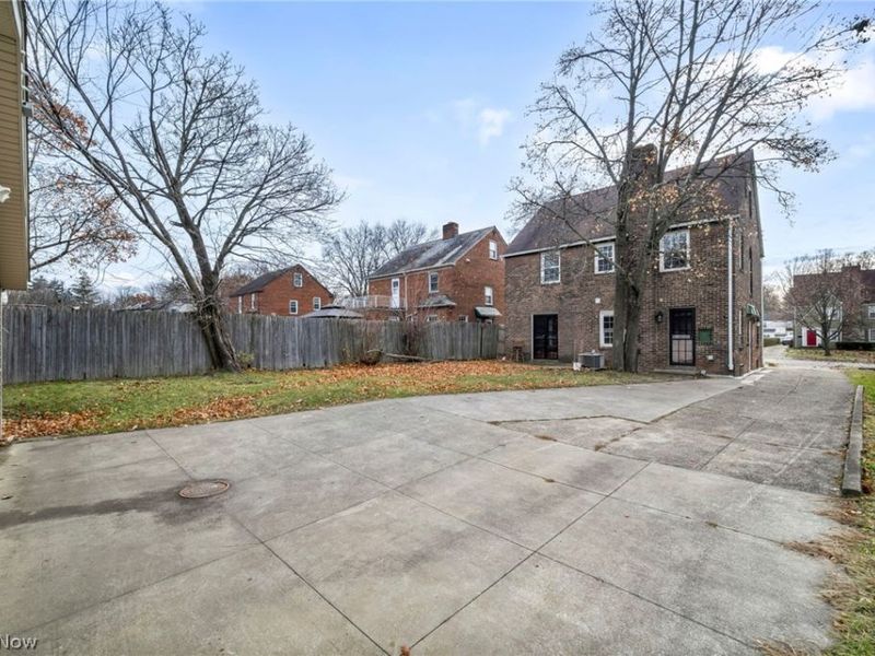 16809 Scottsdale Boulevard, Shaker Heights, OH 44120 Photo 5