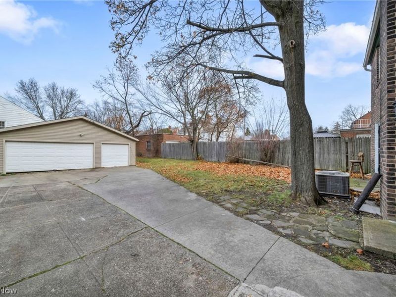 16809 Scottsdale Boulevard, Shaker Heights, OH 44120 Photo 6