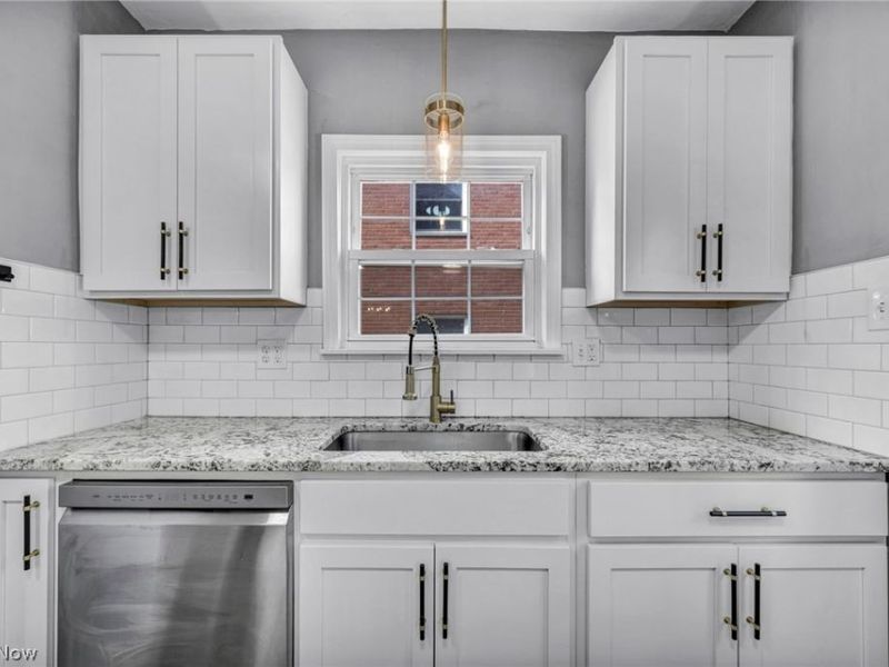 16809 Scottsdale Boulevard, Shaker Heights, OH 44120 Photo 7