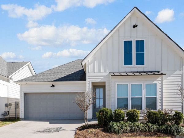 832 Marlstone Dr, Baton Rouge, LA 70810