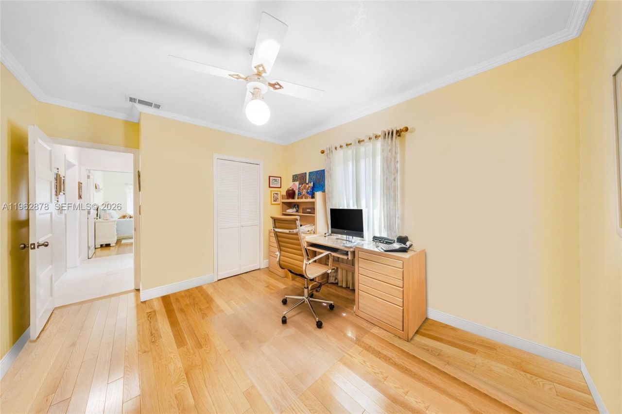 564 De Leon Dr, Miami Springs, FL 33166 Photo