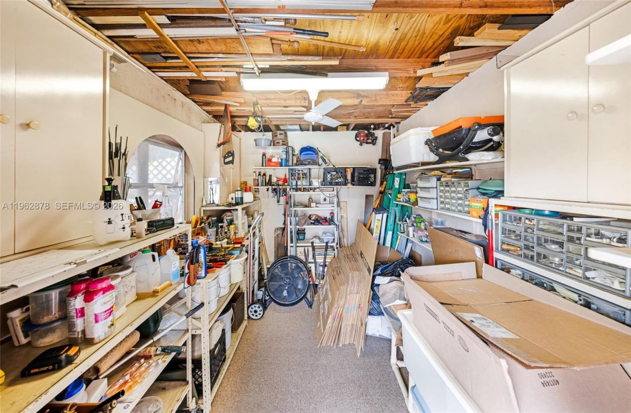 564 De Leon Dr, Miami Springs, FL 33166 Photo