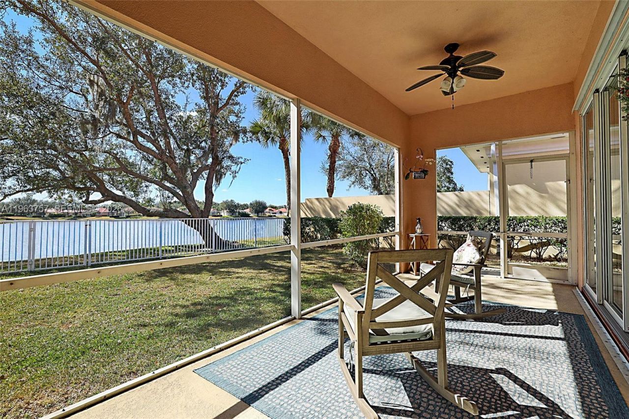 1226 SW Eagleglen Pl, Stuart, FL 34997 Photo