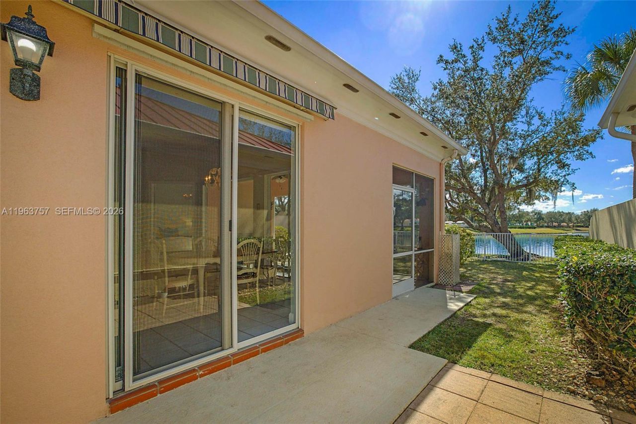 1226 SW Eagleglen Pl, Stuart, FL 34997 Photo