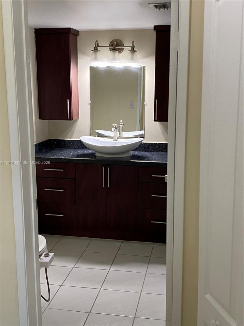 4772 NW 97th Pl, Unit 219, Doral, FL 33178 Photo