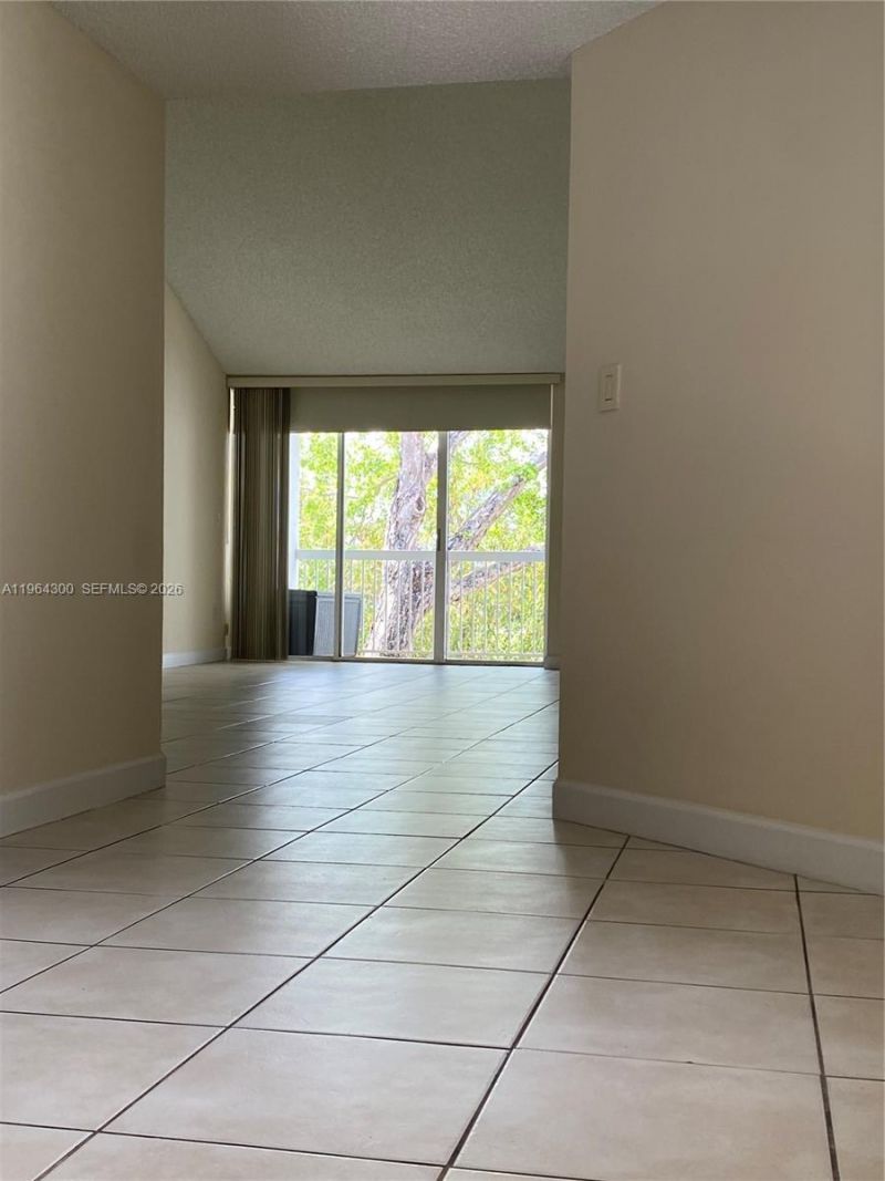 4772 NW 97th Pl, Unit 219, Doral, FL 33178 Photo
