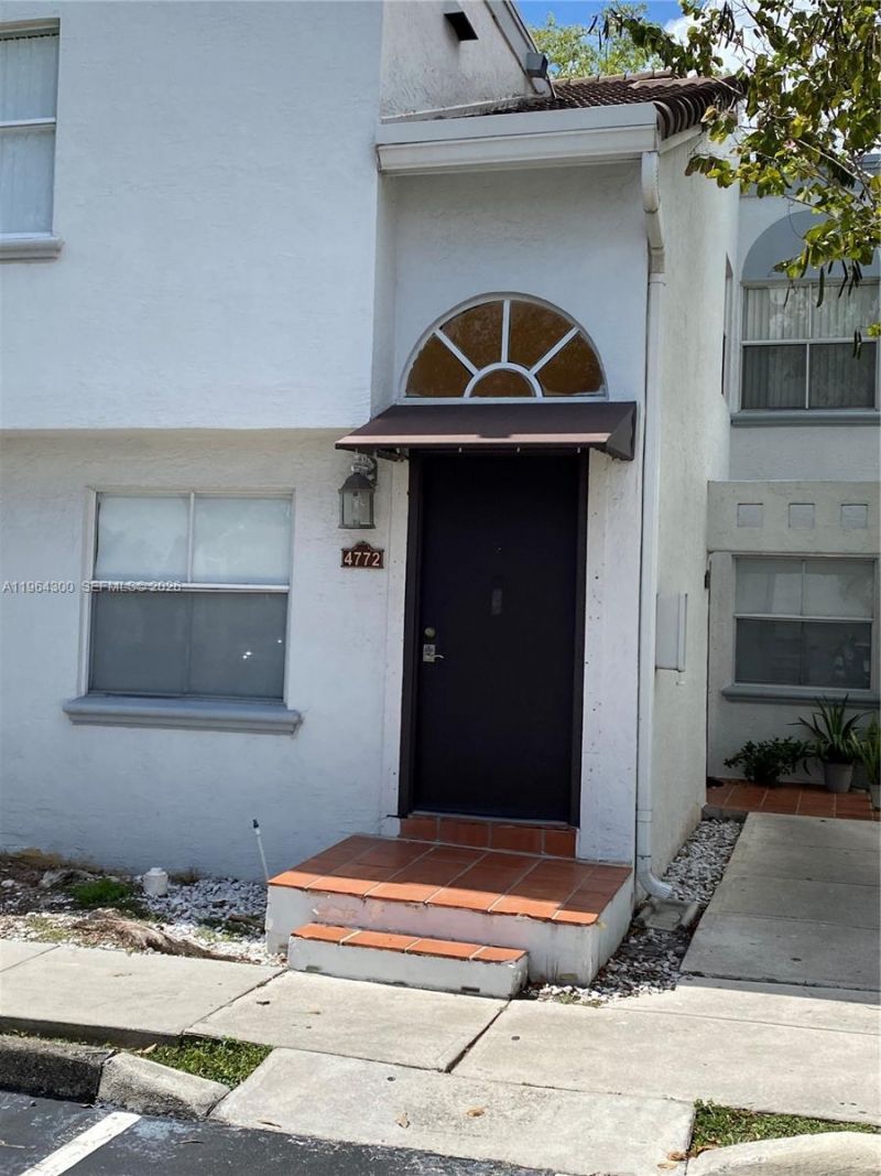 4772 NW 97th Pl, Unit 219, Doral, FL 33178 Photo