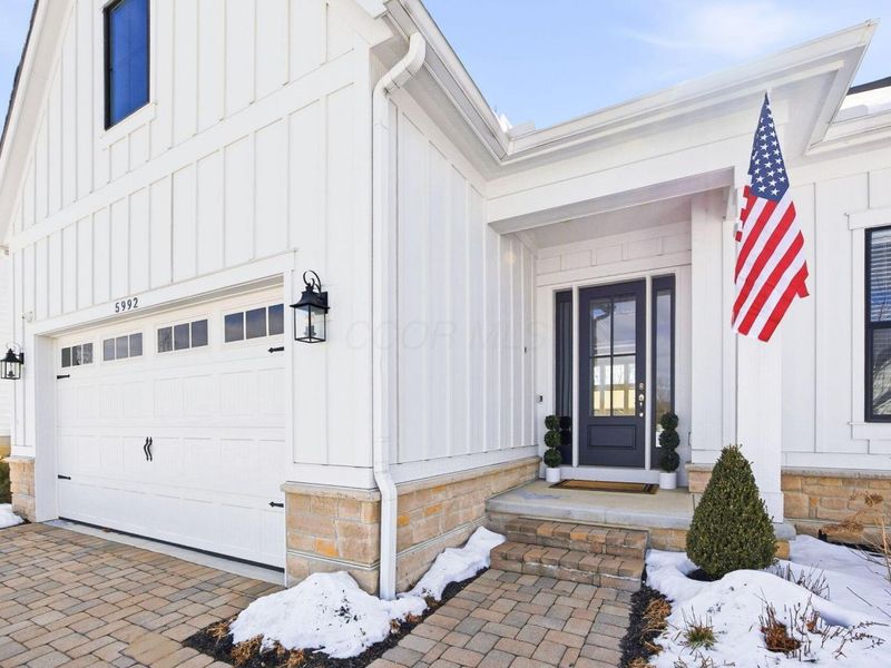 5992 Victory Lane, Westerville, OH 43082 Photo 2