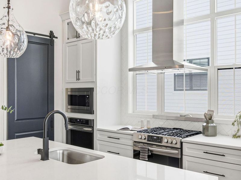 5992 Victory Lane, Westerville, OH 43082 Photo 24