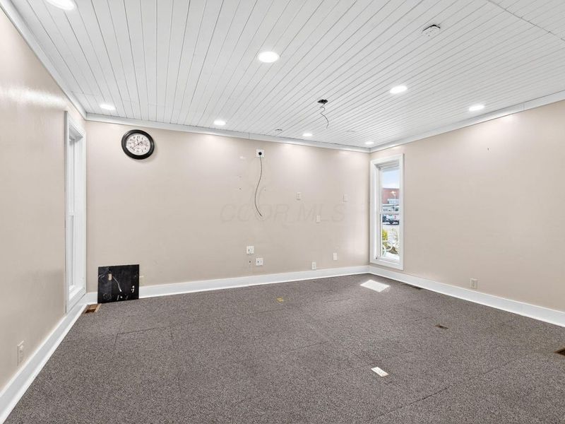 123 N Court Street, Marysville, OH 43040 Photo 30