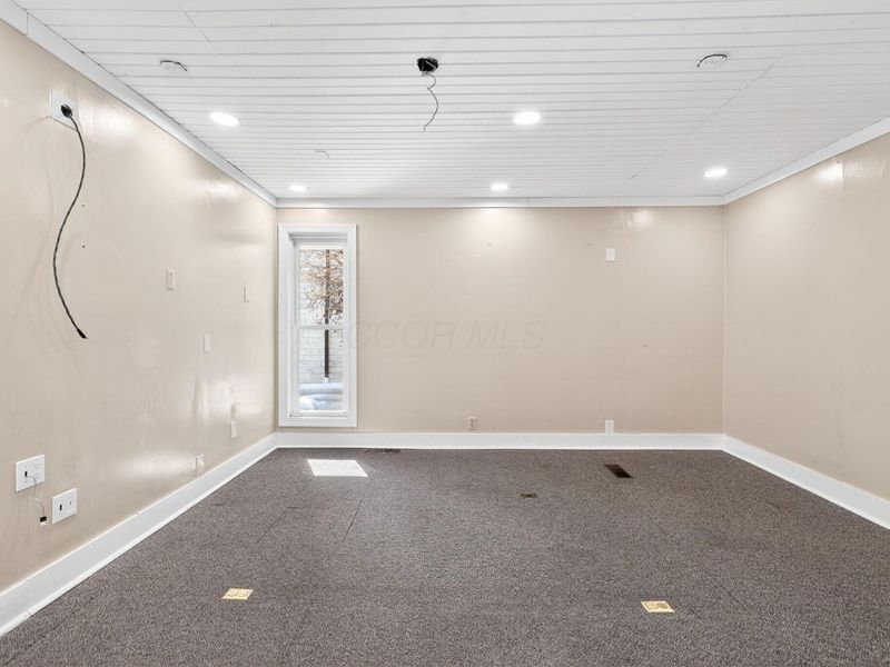 123 N Court Street, Marysville, OH 43040 Photo 33