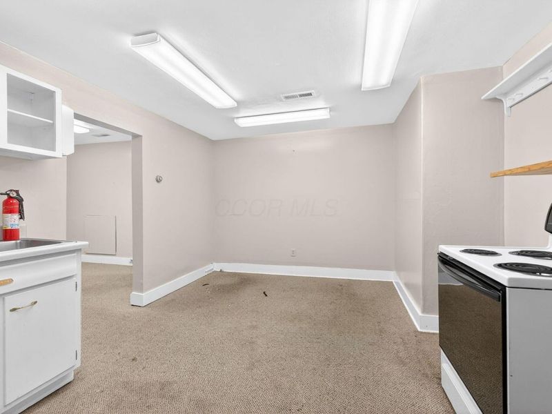 123 N Court Street, Marysville, OH 43040 Photo 35