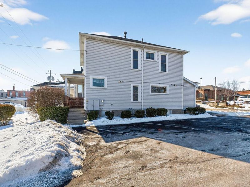 123 N Court Street, Marysville, OH 43040 Photo 70