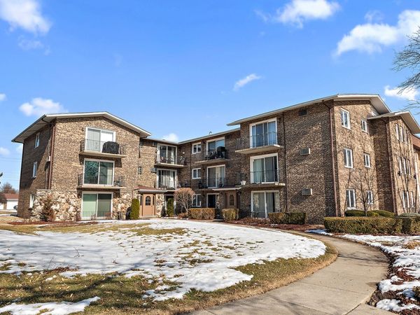 8932 W 140th Street, Unit 1A, Orland Park, IL 60462