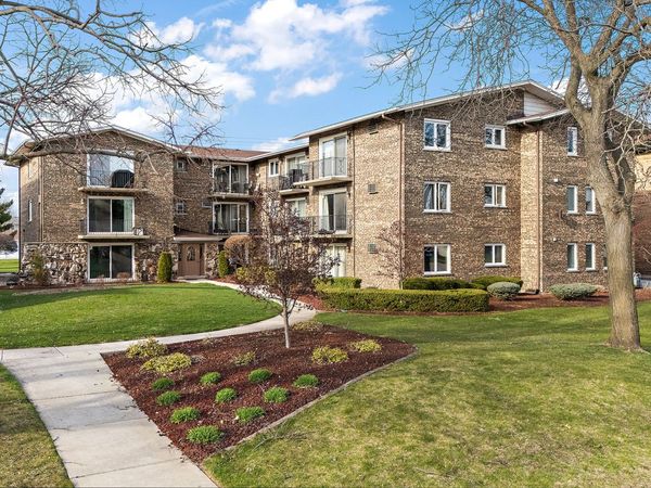8932 W 140th Street, Unit 1A, Orland Park, IL 60462