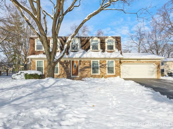 307 Leeds Court, Naperville, IL 60565