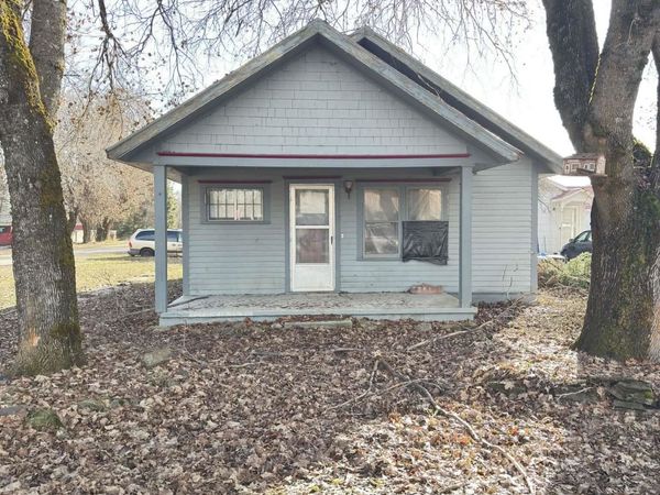 101 Main St, Ione, WA 99139