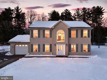 136 KIMBERLY DRIVE, BLAKESLEE, PA 18610