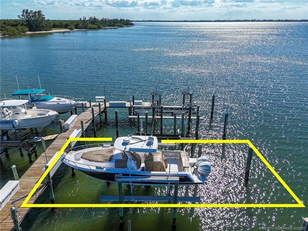 8650 S Ocean Drive, Unit 305, Jensen Beach, FL 34957 Photo