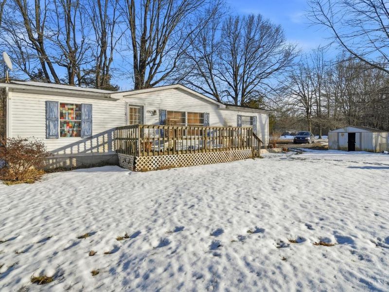 1921 Amiott Lane, Mount Orab, OH 45154 Photo 2