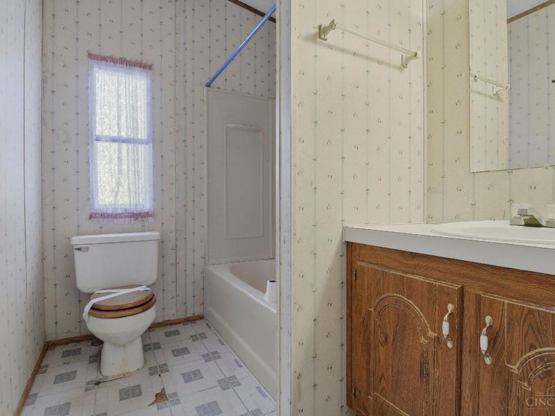 1921 Amiott Lane, Mount Orab, OH 45154 Photo 23