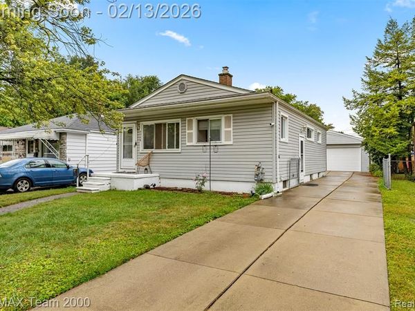 4940 Mayfair Street, Dearborn Heights, MI 48125
