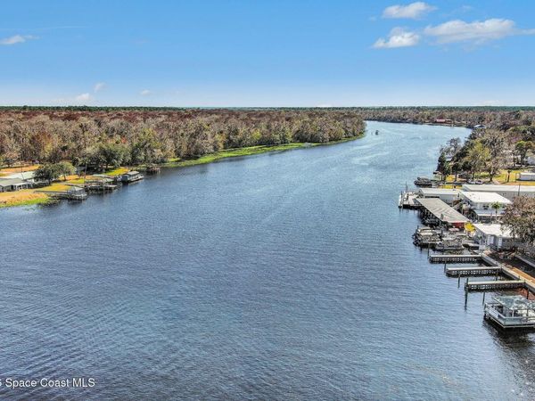 24421 Trespass Trail, Astor, FL 32102