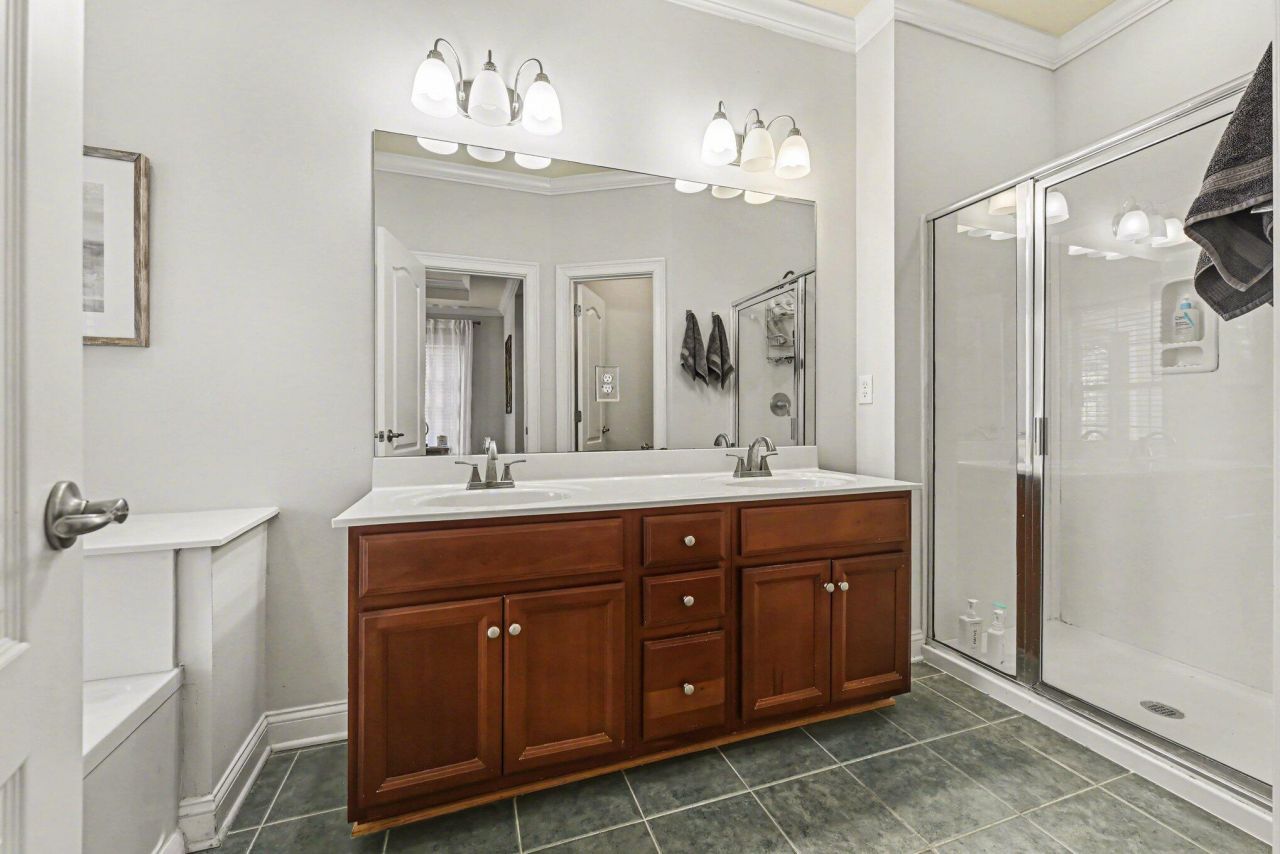 1791 Tennyson Row Photo 23