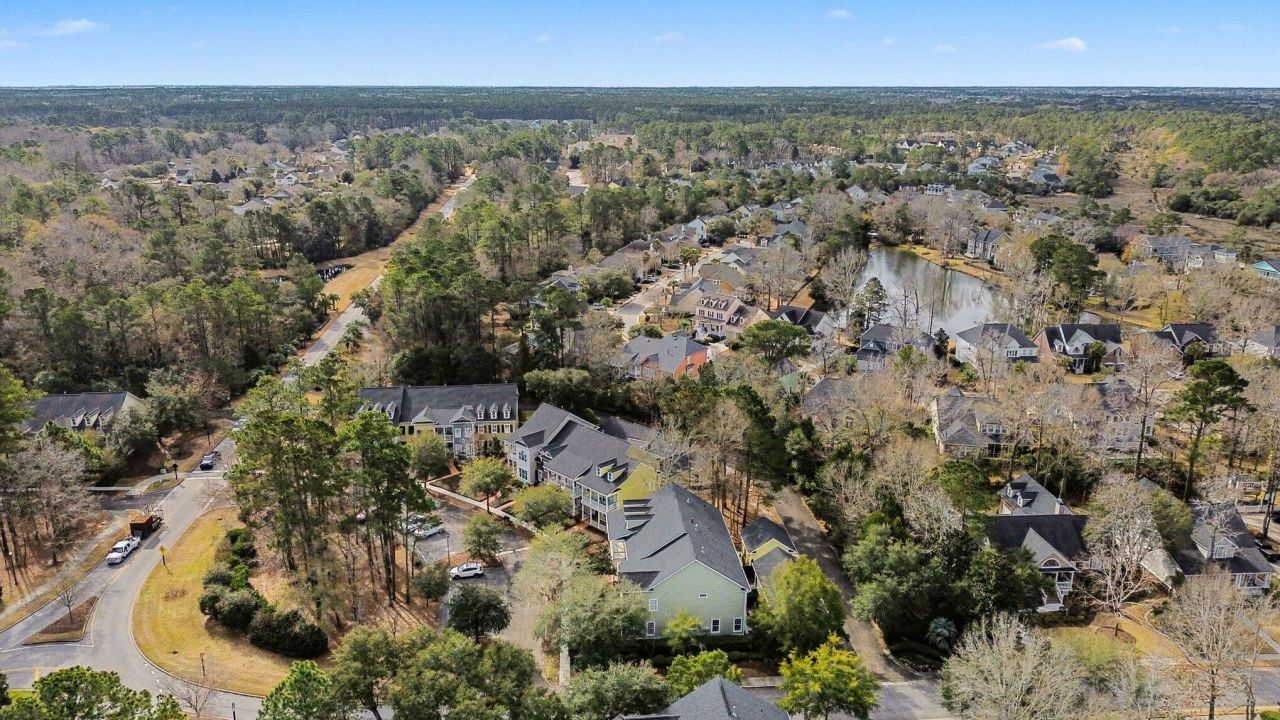 1791 Tennyson Row Photo 38